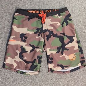 Dixxon Flannel Co Live Fast Camo Print Board Shorts Swim Trunks Mens Size 36